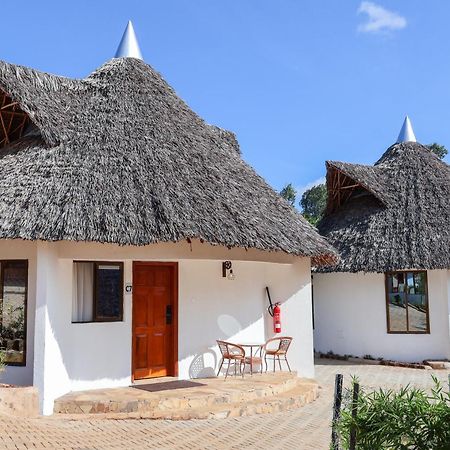 Winter Villa Resort & Spa Limited Embu Zewnętrze zdjęcie